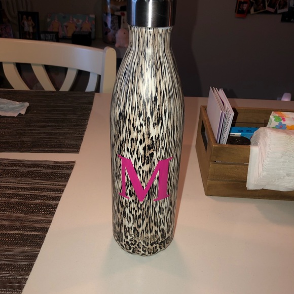 Swell Other - NEVER USED SWELL WATERBOTTLE